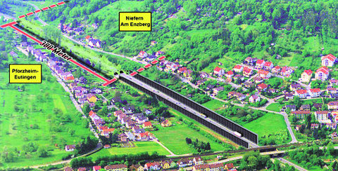 Die Region verstärkt den Druck auf das Regierungspräsidium in Karlsruhe, das Verfahren für den Ausbau der Autobahn im Enztal zu beschleunigen. Das Land solle dazu den bisher geplanten Deckel über die A8 bei Kieselbronn, Niefern und Eutingen verlängern.5